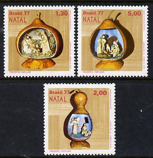 Brazil 1977 Christmas (Nativity Scenes in Carved Gourds) set of 3, SG 1687-89 unmounted mint