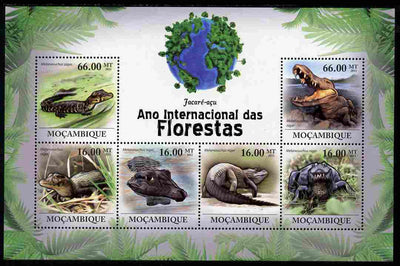 Mozambique 2011 International Year of Forests - Crocodiles perf sheetlet containing 6 values unmounted mint