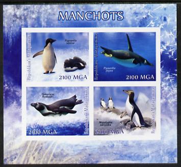 Madagascar 2014 Penguins imperf sheetlet containing 4 values unmounted mint