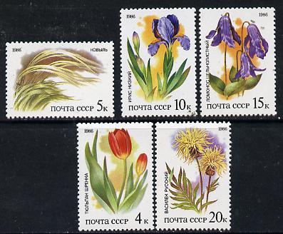 Russia 1986 Plants of the Russian Steppes set of 5 unmounted mint, SG 5622-26 Mi 5573-77*