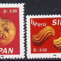Peru 1994 Jewels from Sipan (2nd Series) perf set of 2 unmounted mint, SG 1830-31, Mi 1518-19*