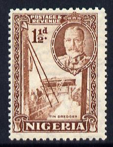 Nigeria 1936 KG5 Pictorial 1.5d brown unmounted mint, SG 36