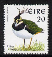 Ireland 1997-2000 Birds - Lapwing 20p unmounted mint SG 1036