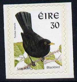 Ireland 1997-2000 Birds - Blackbird 30p self adhesive Perf 9x10 with phosphor frame unmounted mint SG 1087p