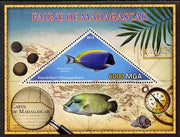 Madagascar 2013 Fauna - Surgeonfish perf sheetlet containing one triangular value unmounted mint