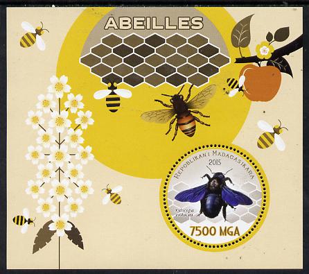 Madagascar 2015 Bees perf deluxe sheet containing one circular value unmounted mint