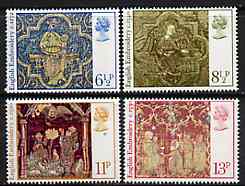 Great Britain 1976 Christmas - Embroidery set of 4 unmounted mint, SG 1018-21
