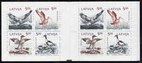 Booklet - Latvia 1992 Birds of the Baltic 40r booklet complete and very fine containing two se-tenant blocks of 4 (2 sets)