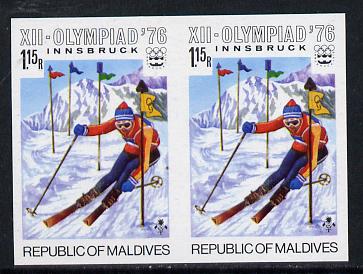 Maldive Islands 1976 Winter Olympics 1r15 (Slalom Skiing) unmounted mint imperf pair (as SG 630)