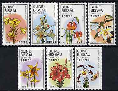 Guinea - Bissau 1989 Lilies set of 7 unmounted mint, SG 1127-33, Mi 1049-55*