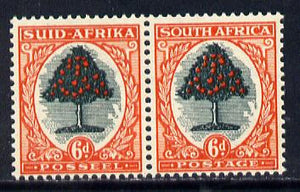 South Africa 1951 Orange Tree 6d se-tenant bi-lingual pair unmounted mint, SG 119a