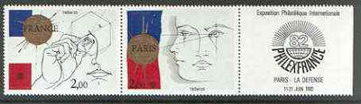 France 1981 'Philexfrance 82' (2nd issue) se-tenant set of 2 plus label unmounted mint, SG 2415-16
