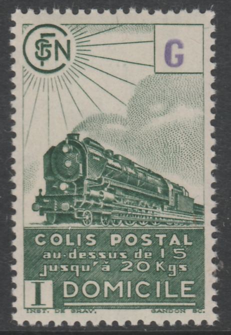 France - SNCF Railway Parcel Stamp 1945 Steam Loco green & violet (7f8) (G in value tablet) unmounted mint Yv 223*