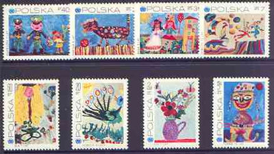 Poland 1971 25th Anniversary of UNESCO (Children's Paintings) perf set of 8 unmounted mint, SG 2060-67