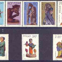 Poland 1969 Polish Folk Sculpture perf set of 8 unmounted mint, SG 1951-58