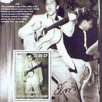 Congo 2002 25th Death Anniversary of Elvis Presley perf souvenir sheet #2 (1955 B&W pic of Elvis with guitar in Tampa) unmounted mint