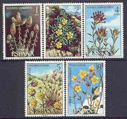 Spain 1974 Spanish Flora (3rd issue) perf set of 5 unmounted mint, SG 2278-82