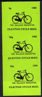 Cinderella - Great Britain 1989 Clacton Cycle Mail 50p imperf gummed label (black on green) showing Raleigh Roadster vert strip of 3, upper label with 5 omitted (0p)
