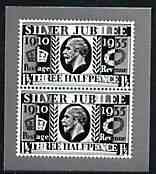 Cinderella - Great Britain 1935 KG5 Silver Jubilee 1.5d vert pair illustration in black on ungummed paper by Harrison & Sons produced during mid 1950's as a sample to illustrate the quality of gravure printed stamps - documented a……Details Below