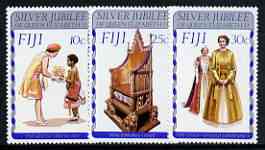 Fiji 1977 Silver jubilee perf set of 3 unmounted mint, SG 536-38