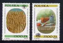 Poland 1992 International Nutrition Conference set of 2 unmounted mint, SG 3444-45