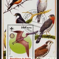 Benin 2005 Dinosaurs #10 - Pterodaustro perf m/sheet with Scout & Rotary Logos, background shows various Birds of Prey fine cto used