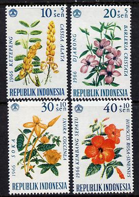 Indonesia 1966 Flowers set of 4 unmounted mint SG 1108-11*
