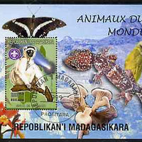 Madagascar 1999 Animals of the World #06 perf m/sheet showing Sifaka with Scout Logo, background shows Owl, Butterfly, Reptile, Fungi & Orchid, fine cto used
