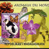 Madagascar 1999 Animals of the World #08 perf m/sheet showing Lemur #2, background shows Owl, Butterfly, Lizard & Orchid, fine cto used