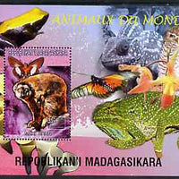 Madagascar 1999 Animals of the World #02 perf m/sheet showing Lemur #1, background shows Frog, Owl, Butterfly, Chameleon & Orchid, unmounted mint