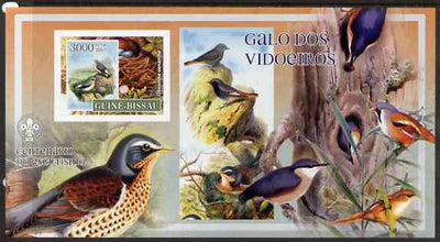 Guinea - Bissau 2007 Birds - Mixed Species large imperf s/sheet containing 1 value (Scout logo in background) unmounted mint