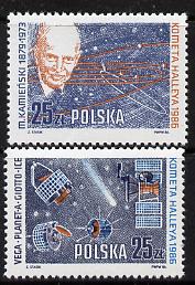 Poland 1986 Halley's Comet set of 2 in se-tenant pair unmounted mint SG 3027a