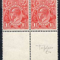 Australia 1924 KG5 Head 1.5d scarlet,marginal horiz pair one stamp with 'no top to Crown' lightly mounted, SG77