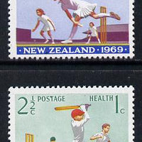 New Zealand 1969 Health - Cricket set of 2 unmounted mint SG 899-900