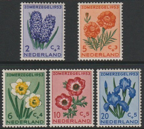 Netherlands 1953 Cultural & Social Relief Fund perf set of 5 lightly mounted mint SG764-68