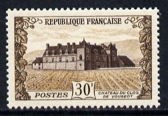 France 1951 Chateau Clos-Vougeot unmounted mint SG 1135