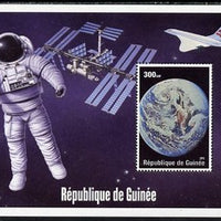 Guinea - Conakry 2004 (?) Space Exploration #8 perf souvenir sheet unmounted mint. Note this item is privately produced and is offered purely on its thematic appeal