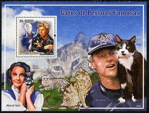 St Thomas & Prince Islands 2009 Cats and their Masters perf s/sheet unmounted mint (David Bowie, Liz Taylor & Bill Clinton)