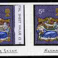 Great Britain 1970 Christmas 5d with emerald omitted (white manger) mounted mint plus normal (formerly in the Lady Mairi Bury Collection) SG 839b