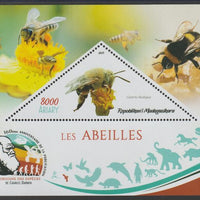 Madagascar 2019 Darwin 160th Anniversary of Publication of The Origin of Species - Bees #1 perf deluxe sheet containing one triangular value unmounted mint
