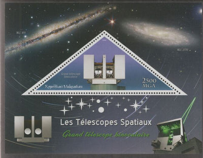Madagascar 2018 Space Telescopes #3 perf deluxe sheet containing one triangular value unmounted mint