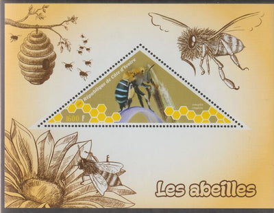 Ivory Coast 2018 Bees perf deluxe sheet containing one triangular value unmounted mint