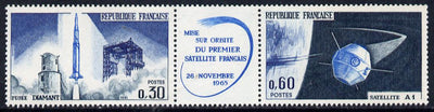 France 1965 Launch of First French Satellite se-tenant pair with label unmounted mint, SG 1697a