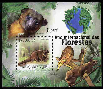 Mozambique 2011 International Year of Forests - Honey Bear perf s/sheet unmounted mint