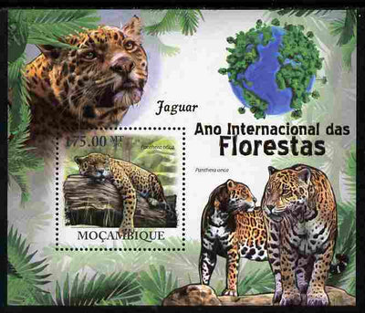 Mozambique 2011 International Year of the Forest - Jaguars perf s/sheet unmounted mint
