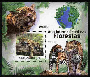 Mozambique 2011 International Year of the Forest - Jaguars perf s/sheet unmounted mint