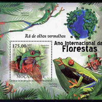 Mozambique 2011 International Year of the Forest - Red-eyed Tree Frog perf m/sheet unmounted mint, Michel BL408