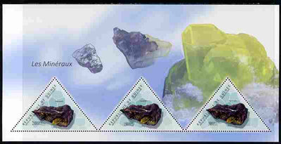 Guinea - Conakry 2011 Minerals perf sheetlet containing 3 triangular shaped values unmounted mint